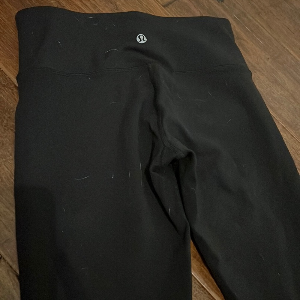 Mesh front lululemons